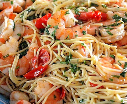 Lemon Garlic Shrimp Pasta with Spinach